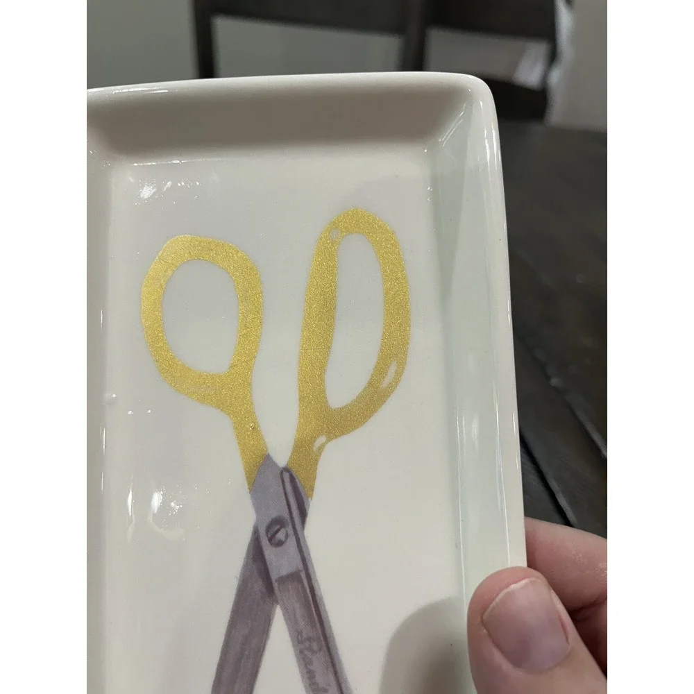 Vintage Magenta Rae Dunn Trinket Tray Dish Scissors‎ Gold White M Stamp